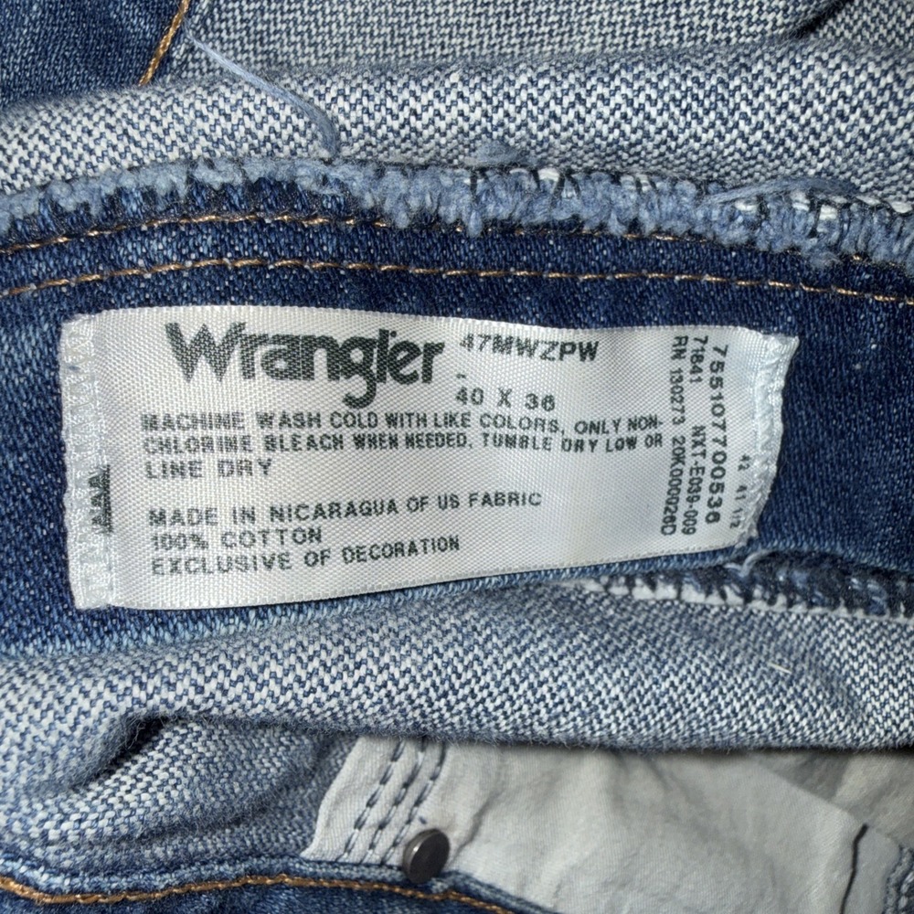 Wrangler Jeans Men's 40X36 Blue Denim Cowboy Cut Rodeo Distressed 47MWZPW - Picture 3 of 13